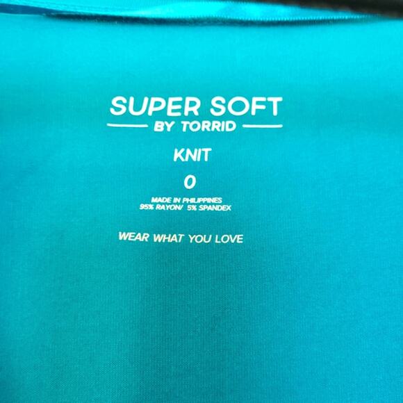 🚨NEW TORRID Blue Super Soft Knit Longline Snap Cardigan Sweater Size Large/12 - Picture 4 of 14